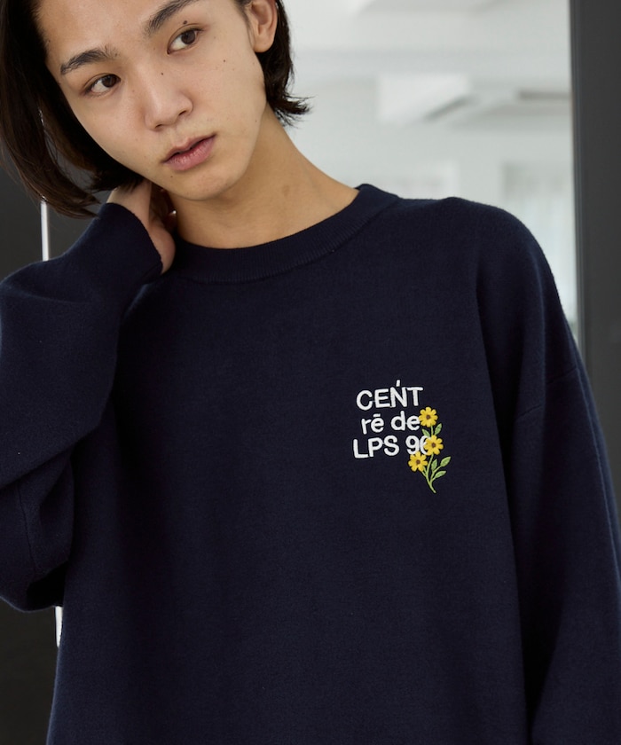 LOVE POP STUDIO ワンポイントフラワー刺繍 スウェットライク ニット 【限定展開】