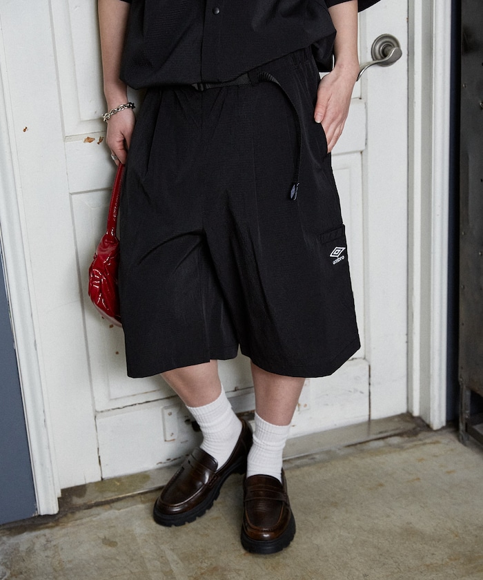 ＜機能性素材＞別注　ワンポイント ロゴ タック ショーツ　限定展開