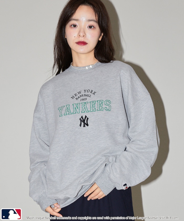 ✨完売　UGG@mos US 刺繍ロゴ クルーネック スウェット ✨ 完売 UGG@mos US 刺繍ロゴ クルーネック スウェット
