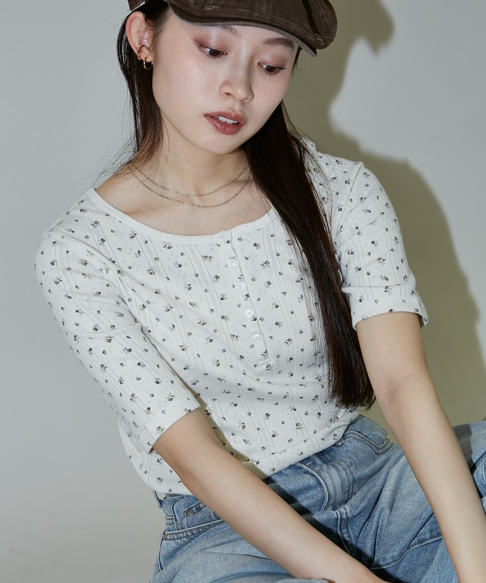 チャコールグレー：MONO-TONE