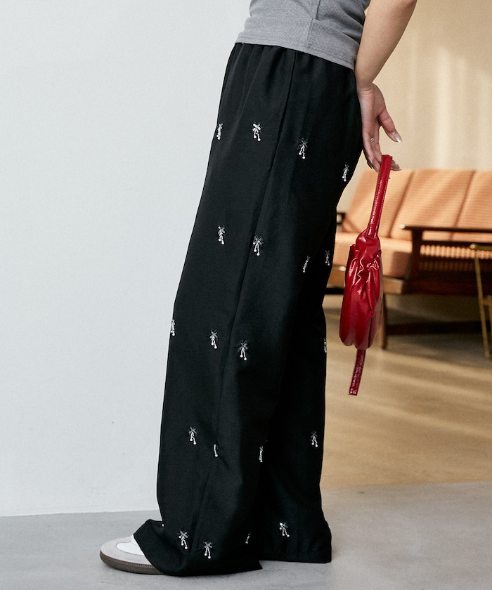 総ビーズ 刺繍 イージー スラックス　限定展開