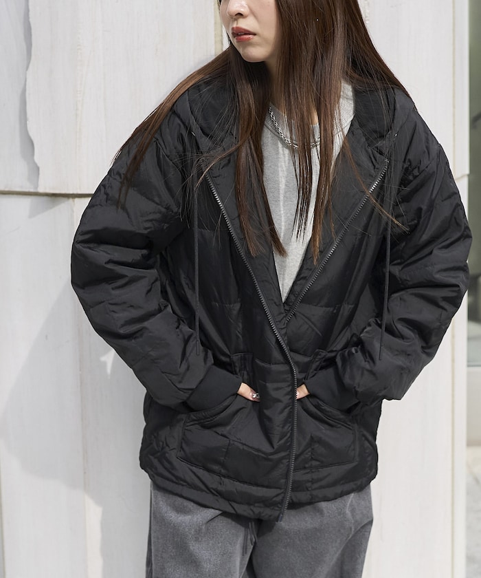 ブラック：BLACK