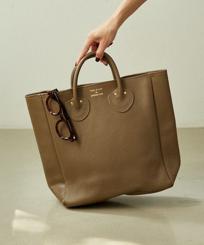 EMBOSSED LEATHER TOTE M/エンボスレザートートバッグ Mサイズ　限定展開