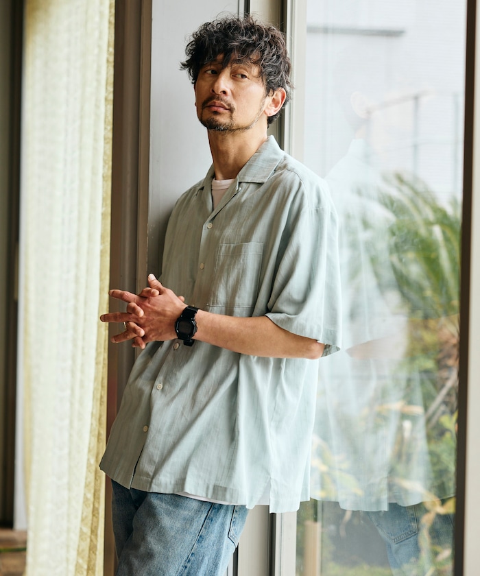 ブルーグリーン：ライトグリーン