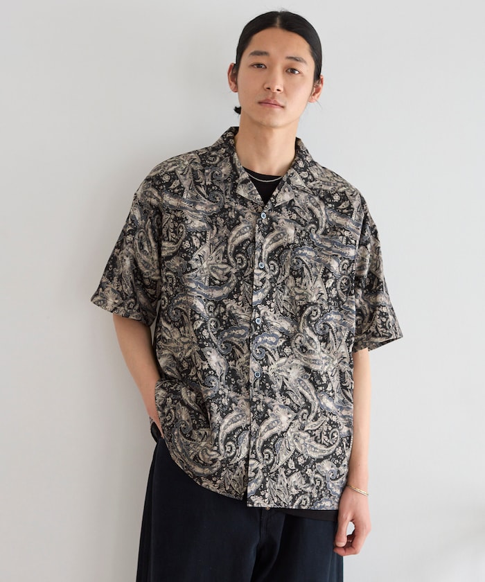 ブラウン：バティック