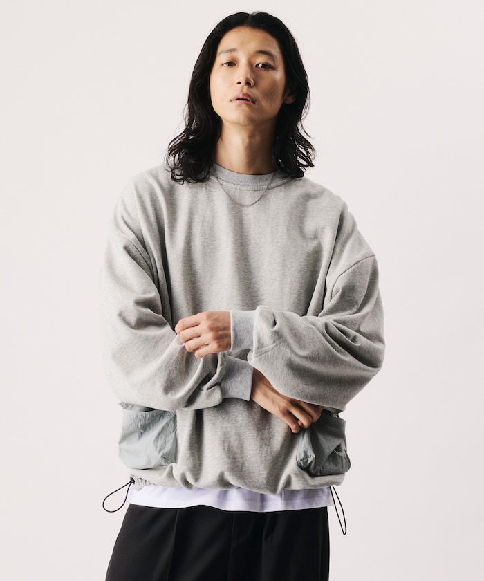 リラックスフィット スピンドル ナイロンポケット切り替え クルーネックスウェット【限定展開】