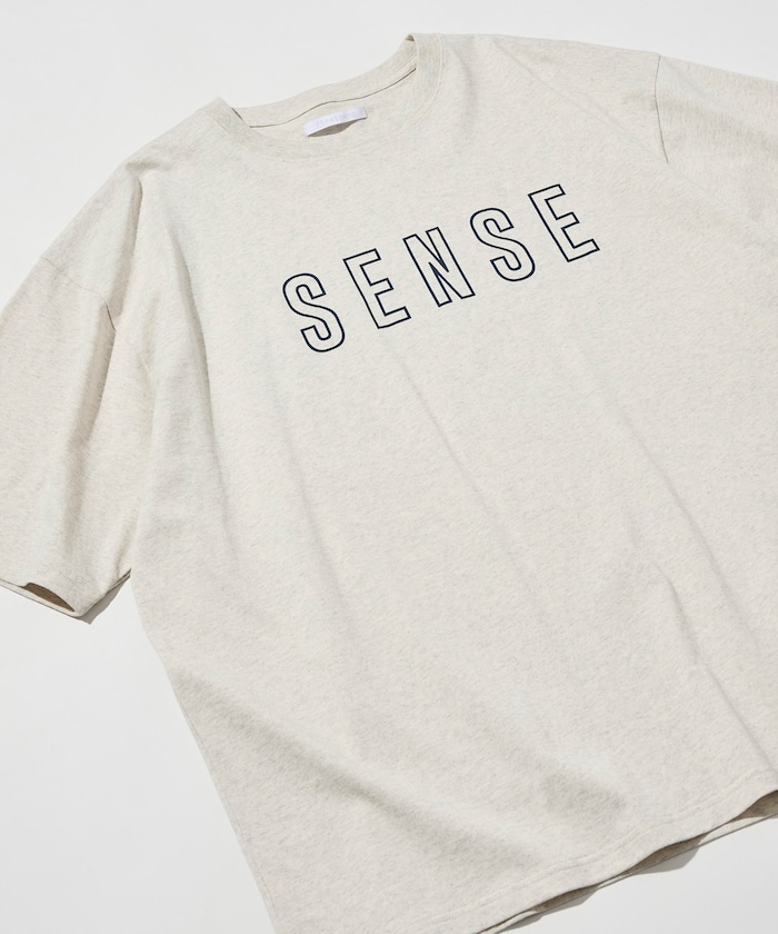 MA SENSE プリント ショートスリーブ ロゴ Tシャツ