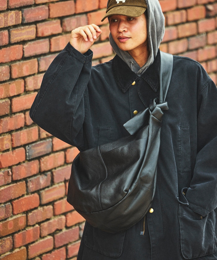 Firsthand レザーバナナビッグショルダーバッグ フリークスストア FREAK'S STORE｜Leather Banana Big Shoulder Bag / レザー