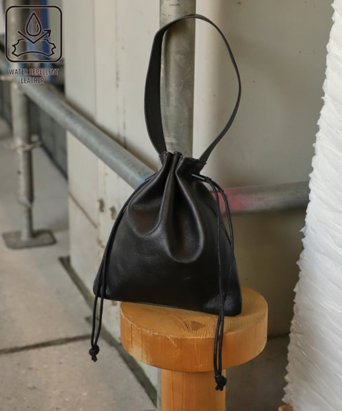 Drawstring Leather Handbag / ワンハンドル 巾着ハンドバッグ / 牛革 【限定展開】