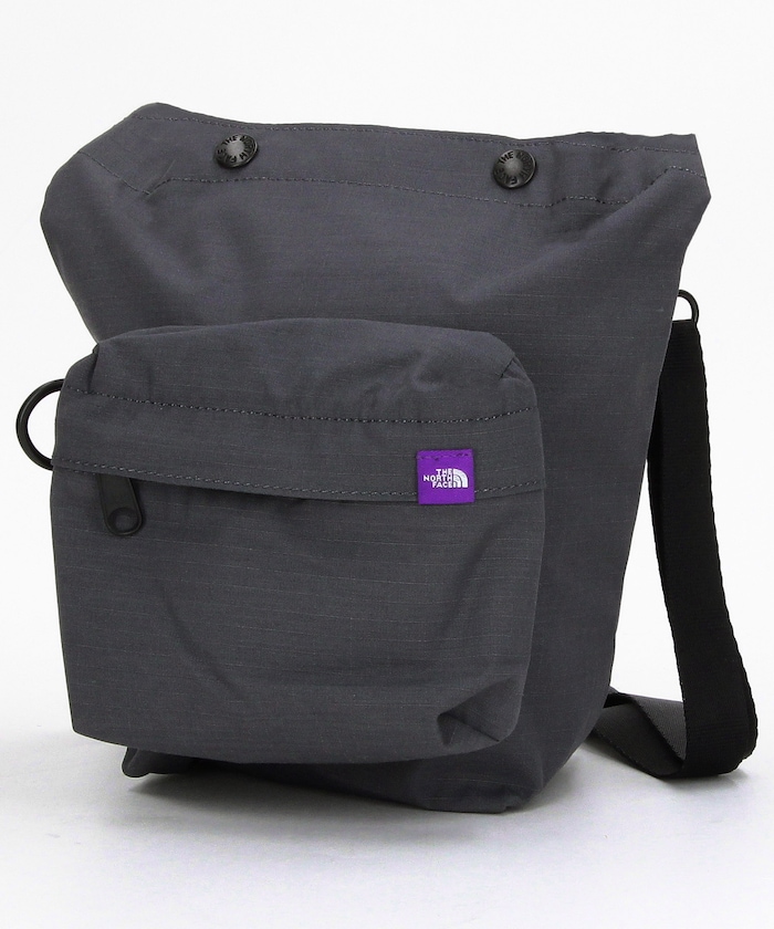 グレー：Asphalt Gray