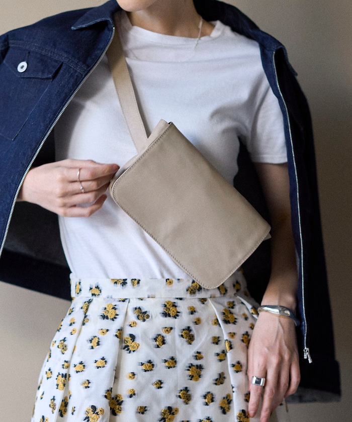 【1月14日12:00発売】レザー ウェストポーチ / 牛革 / 撥水レザー