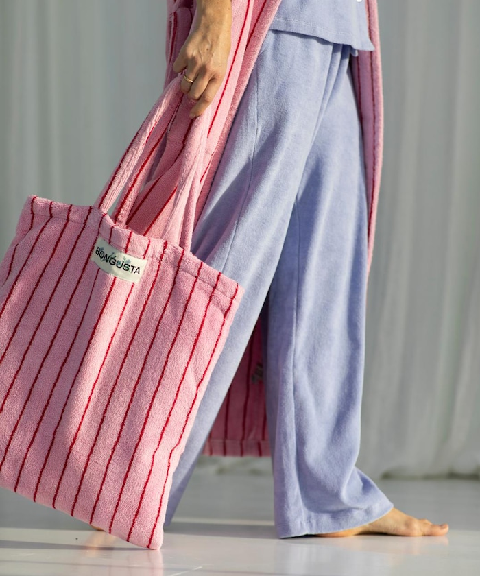ピンク:Baby Pink & Ski Patrol