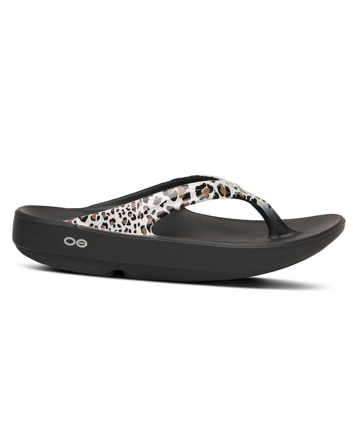 OOlala Limited / ウーララ (23cm~25cmサイズ展開)