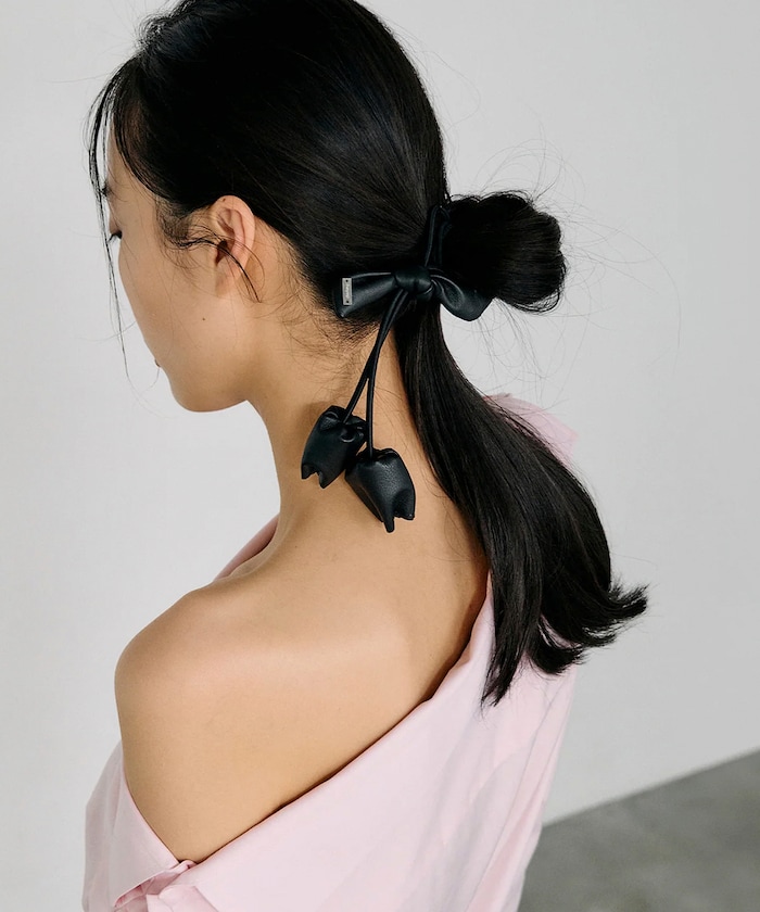 Faux Leather Flower Hair Tie 【限定展開】