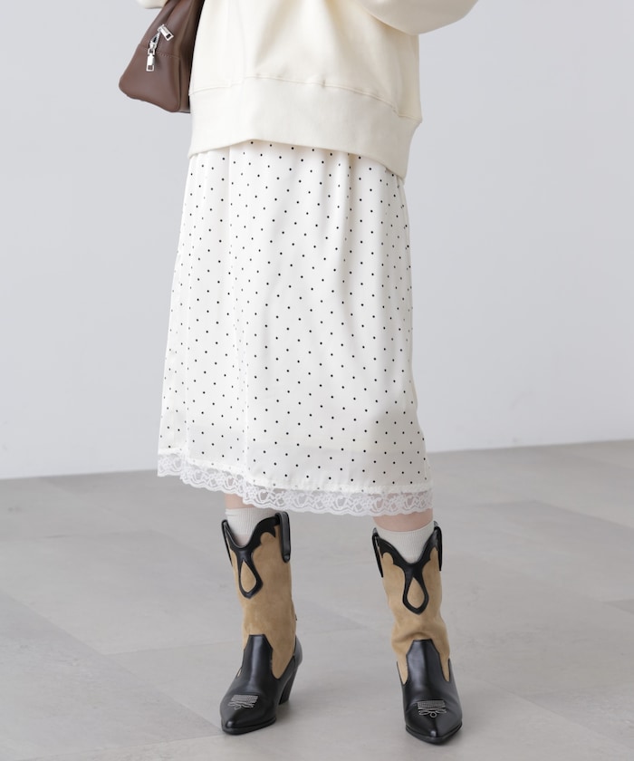 【3月16日 12：00～販売開始 】レーストリムサテンミディスカート