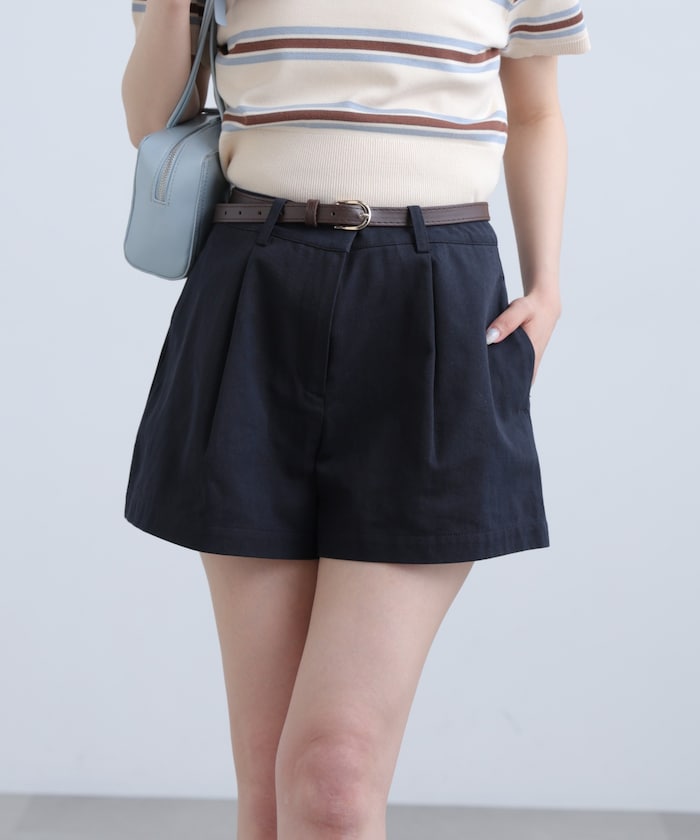 ベルト付きショートパンツ